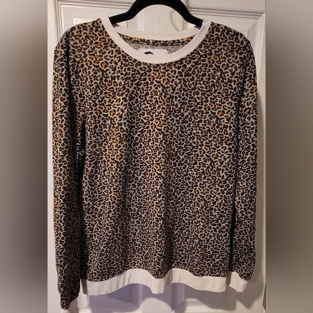ZYIA Active Jaguar Swearshirt Size Medium